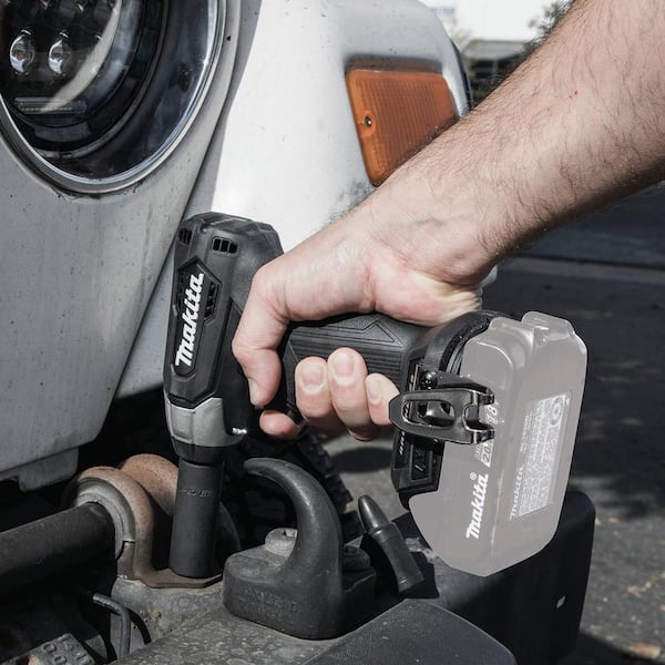 18V LXT Sub-Compact Lithium-Ion Brushless Cordless 1/2 in. Square Drive Impact Wrench (Tool-Only)
