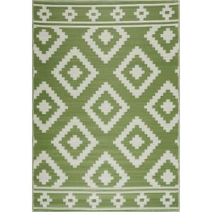 Milan Green and Creme 8 ft. x 10 ft. Reversible Indoor/Outdoor Recycled,Plastic,Weather,Water,Stain,Fade & UV Resistant