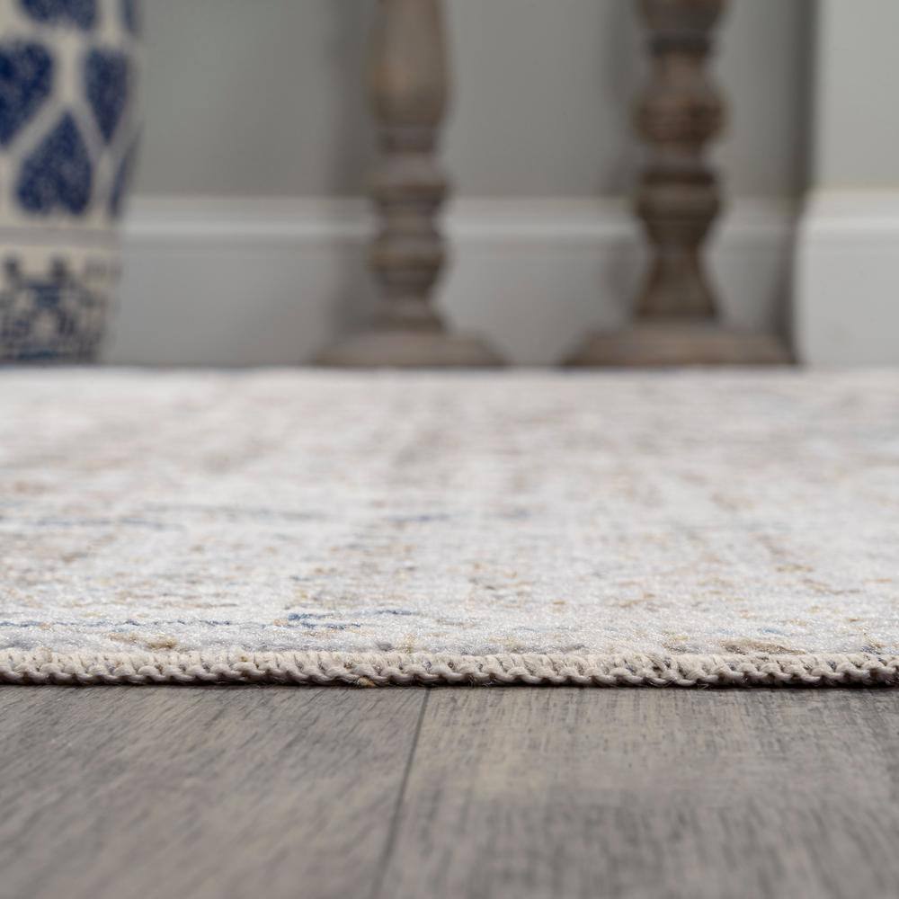 Light Gray and Brown Medallion Washable Synthetic Area Rug 4' x 6'