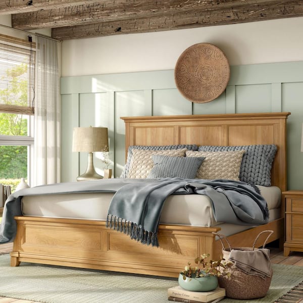 Zeller Brown Wood Frame King Panel Bed with Plank Headboard