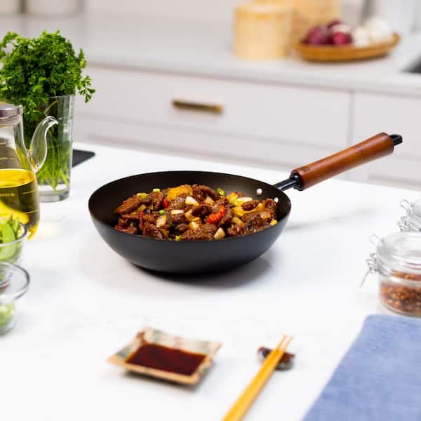 JOYCE CHEN Classic Series 9.5 in Carbon Steel Preseasoned Stir Fry