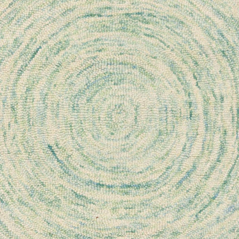 Ivory and Blue Hand-Tufted Wool 4' x 6' Rug
