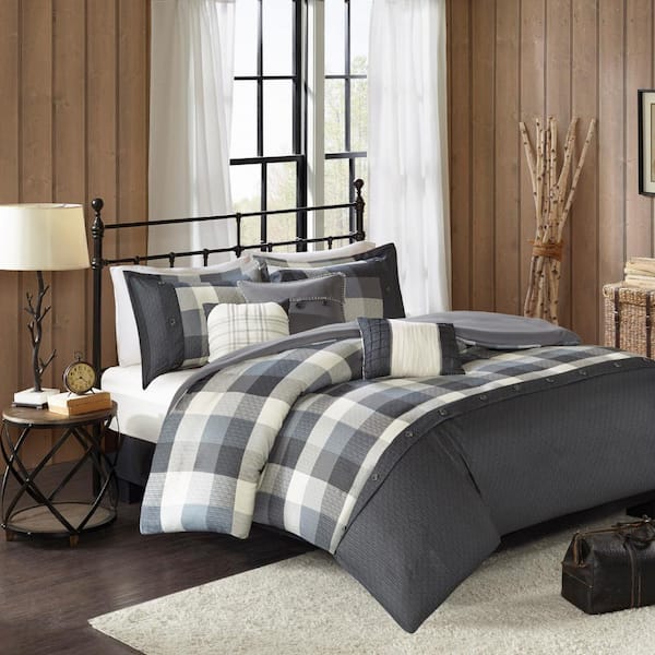 Pioneer 6-Piece Grey Microfiber Full/Queen Quilt Set