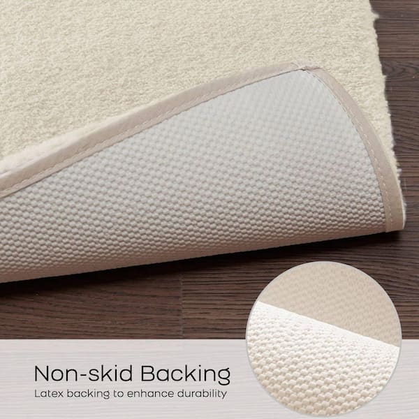 MADISON PARK Signature Marshmallow Taupe 20 in. x 24 in