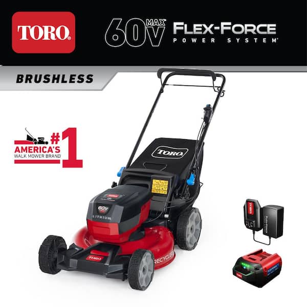 Toro 21326 21 in. Recycler SmartStow 60-Volt Brushless Cordless Battery Walk Behind Self-Propelled Mower - 5.0 Ah Battery & Charger - 1