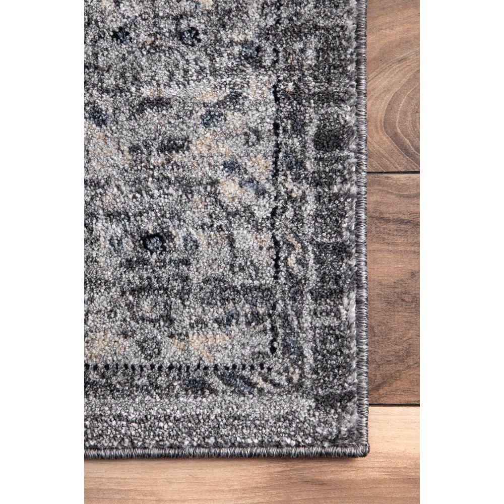 Vintage Medallion Gray 9' x 12' Synthetic Easy-Care Area Rug