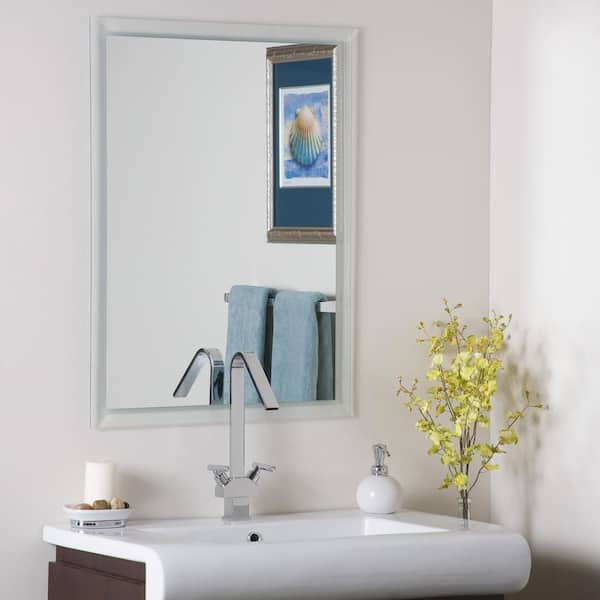 Decor Wonderland 24 in. W x 32 in. H Frameless Rectangular Beveled Edge Bathroom Vanity Mirror in Silve