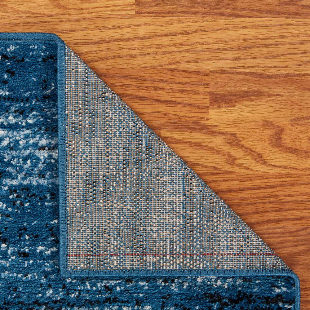 Luxor Abstract Blue & Black Synthetic Area Rug, 5'2" x 7'2"