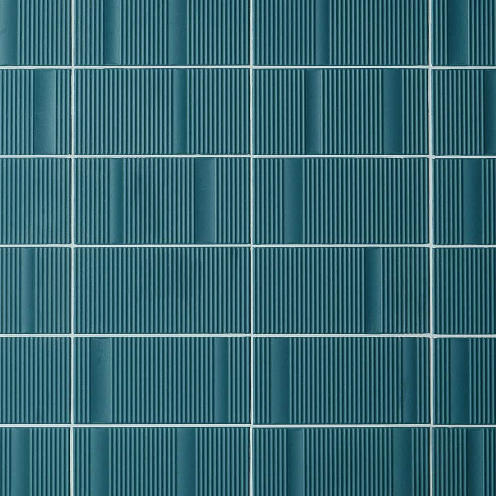 Battlefront Matte Green Ceramic Wall Tile 8'' x 16''