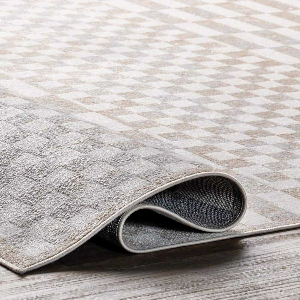 Beige and White Geometric 4' x 6' Washable Area Rug