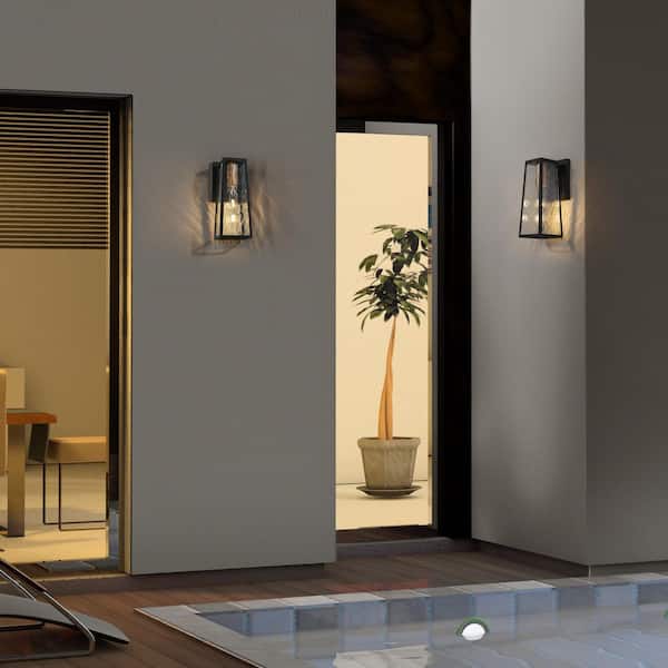 Modern Textured Black 1-Light Outdoor Wall Sconce Industrial Square Outdoor Wall Lantern with Water Glass Shade