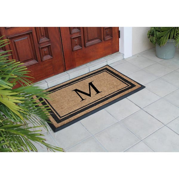 https://images.thdstatic.com/productImages/8c1ee176-7891-4130-ad62-c5b655a9a263/svn/black-door-mats-a1home200102-m-c3_600.jpg