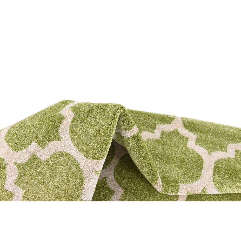 Light Green Square Trellis Synthetic Easy-Care Rug