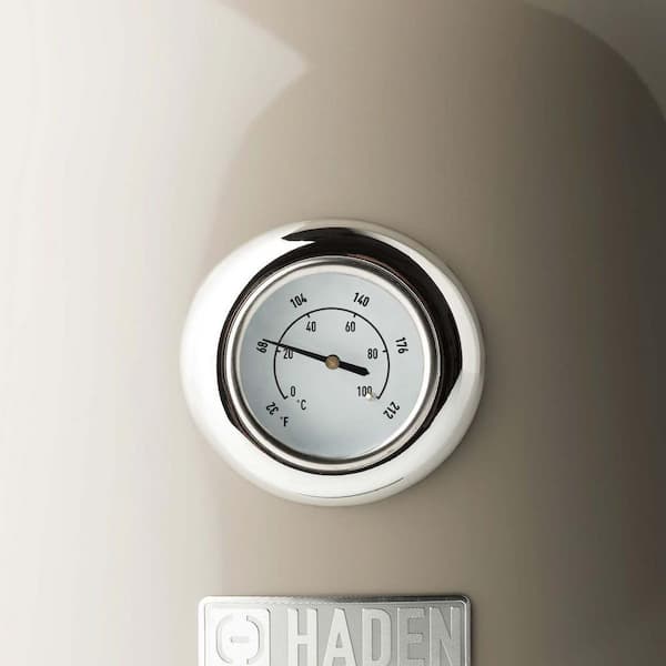 Haden Stainless Steel Retro Toaster & 1.7 Liter Stainless Steel