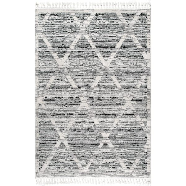 nuLOOM Devina Gray 4 ft. x 6 ft. Indoor Area Rug