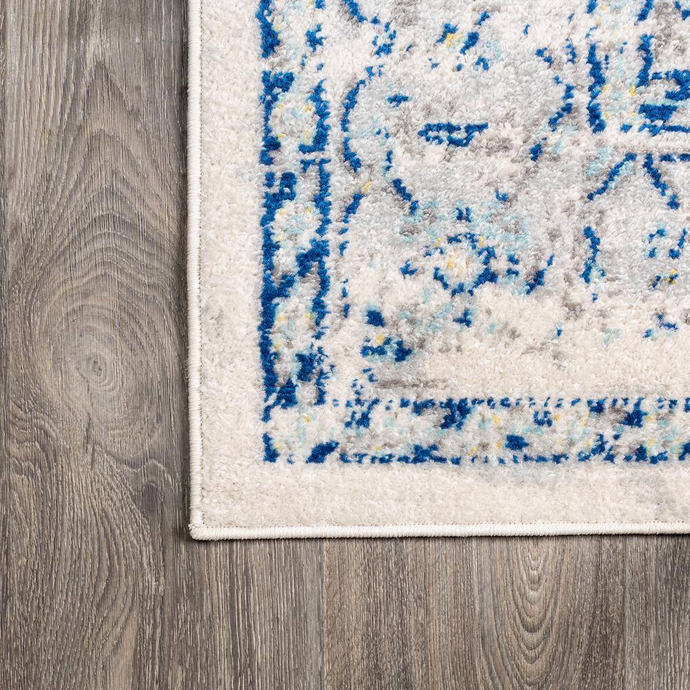 Reversible Medallion Blue and Ivory Synthetic Area Rug - 5x8 Feet