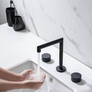 3 Hole Deck Mount Double Handle 360 ° Bathroom Faucet Modern Bathroom Faucet in Matte Black