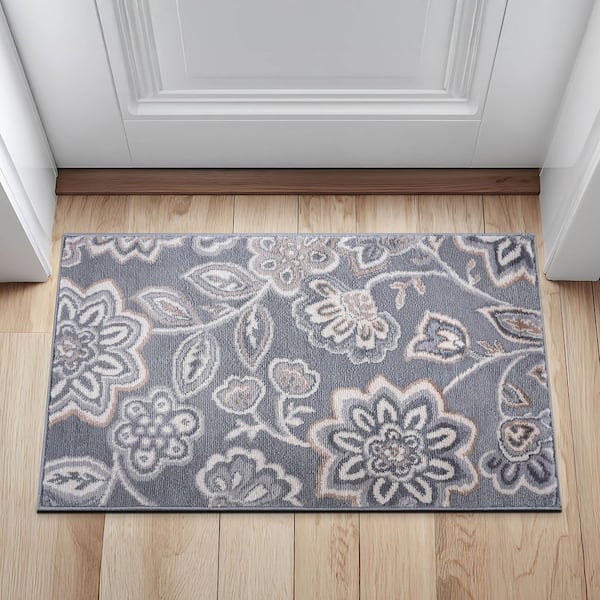 Madison Floral Gray 2 ft. x 3 ft. Indoor Area Rug