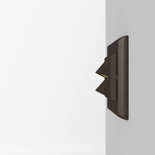 HINKLEY - Deck Horizontal Hardwired Bronze Stair Light