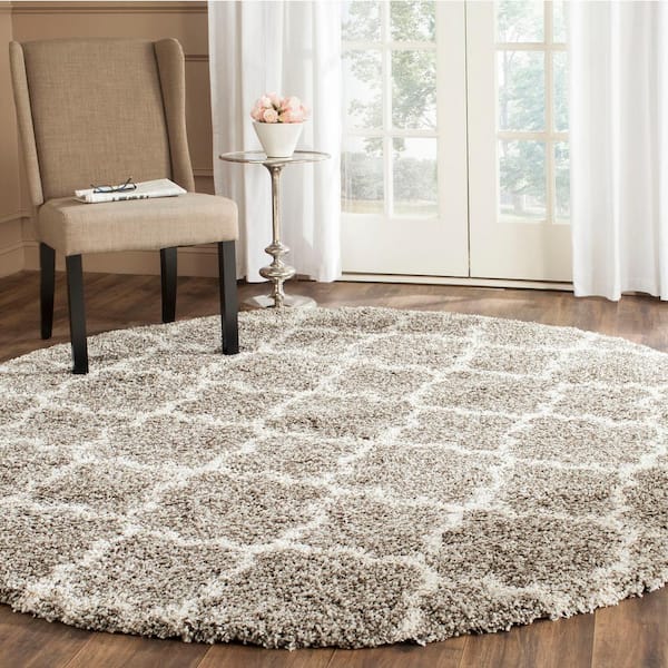 Hudson Shag Gray/Ivory 9 ft. x 9 ft. Round Quatrefoil Geometric Area Rug