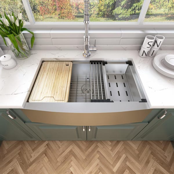 https://images.thdstatic.com/productImages/8c6ea069-e4de-4060-95b9-ebcc4c149721/svn/stainless-steel-sinber-farmhouse-kitchen-sinks-kss0004s-ol-c3_600.jpg