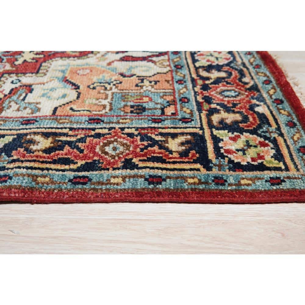 Traditional Serapi Hand-Knotted Wool Rug in Red and Navy, 9' x 12'