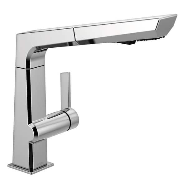 Delta Pivotal Single-Handle Pull-Out Sprayer Kitchen Faucet in Chrome