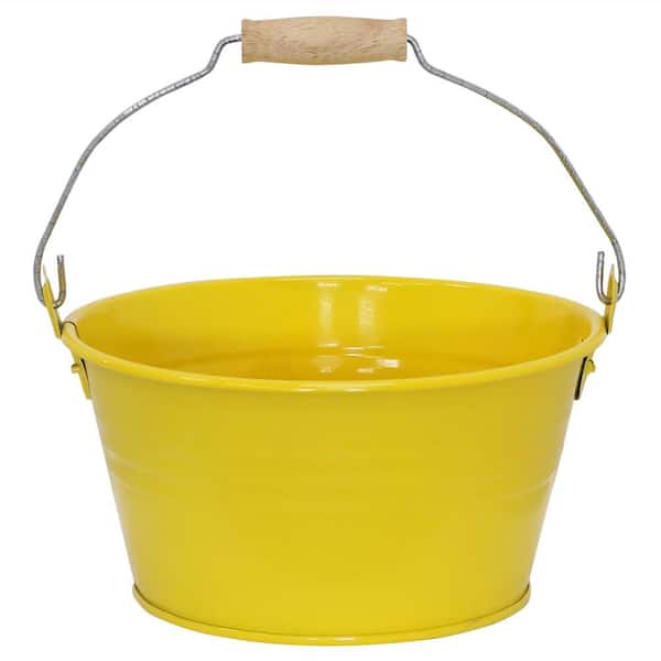 the ever fabled, rarely seen yellow depot bucket : r/HomeDepot