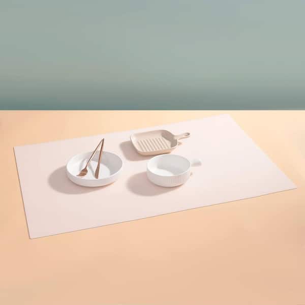 Translucent Non Slip Silicone Mat, Thick Heat Resistant Kitchen Countertop Protector, Washable Placemats for Table