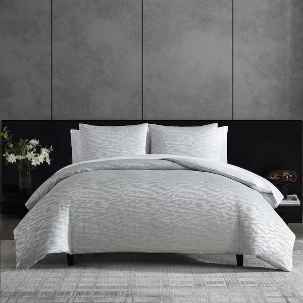 VERA WANG Illusion 3-Piece Gray Plain Weave King Comforter-Sham Set