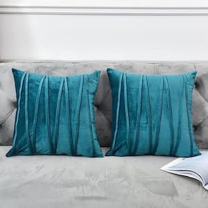 https://images.thdstatic.com/productImages/8ca9a8fc-6470-4d81-93d5-7cd9db6abf01/svn/outdoor-throw-pillows-b07wwbkxdl-64_300.jpg