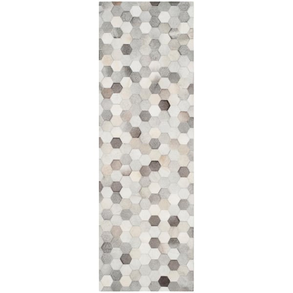 SAFAVIEH Studio Leather Ivory/Gray 2 ft. x 7 ft. Geometric Runner Rug