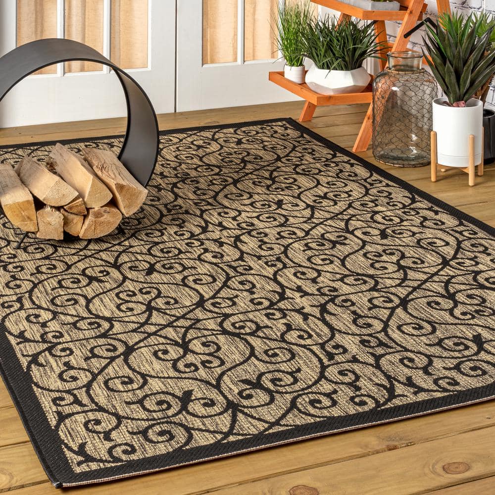 Madrid Black and Khaki 8' x 10' Filigree Indoor/Outdoor Rug