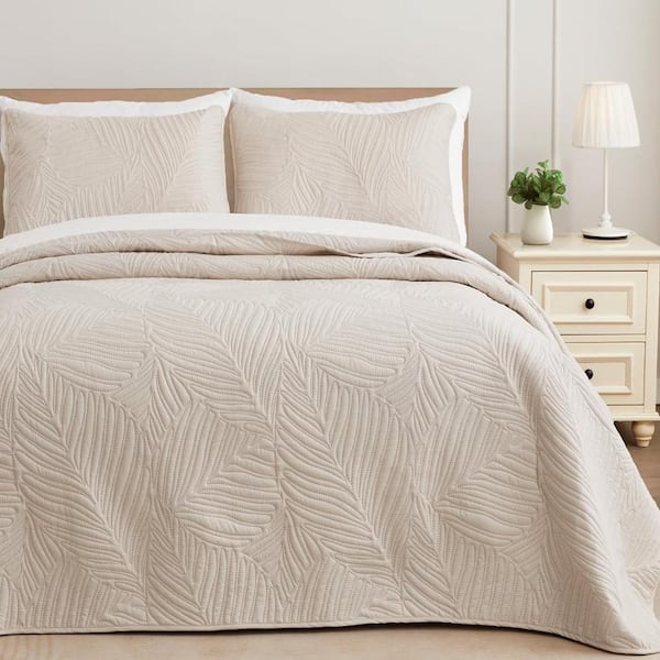 3-Piece Beige Polyester Queen All Seasons Quilt Set - With Leaf Pattern