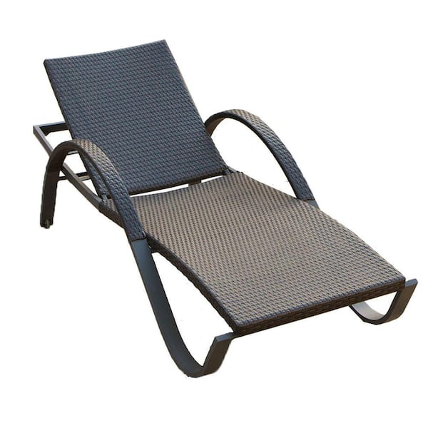 RST BRANDS Deco Wicker Outdoor Chaise Lounge