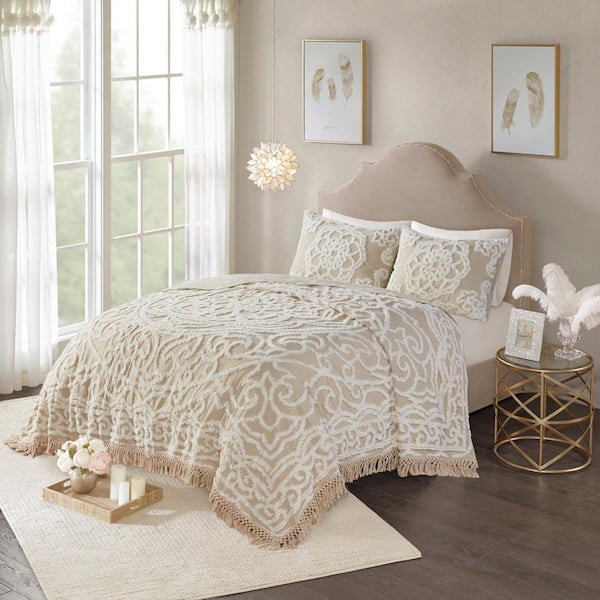 Madison Park white tufted selling 3 piece duvet set