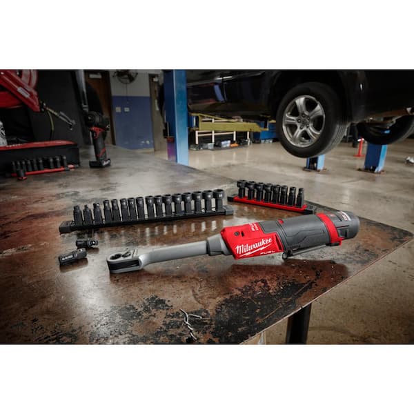 Milwaukee - M12 12V FUEL 1/4 in.-3/8 in. Lithium-Ion INSIDER Extended Reach Box Cordless Ratchet Kit w/6 Pt Impact Socket Set