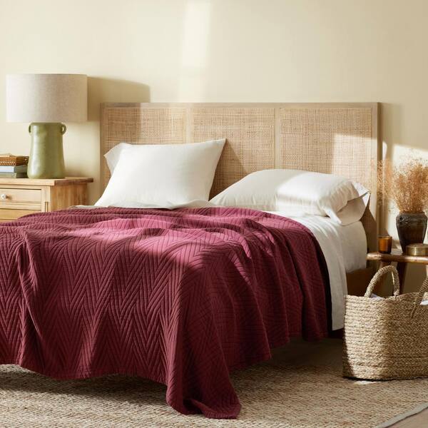 Somerset Chevron Burgundy Cotton Twin Blanket