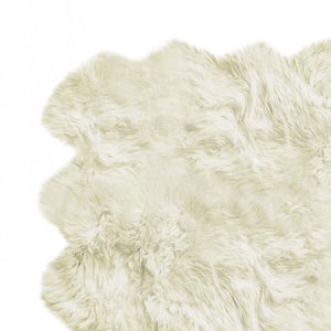 Josephine Natural 6 ft. x 6 ft. Solid Sheepskin Area Rug