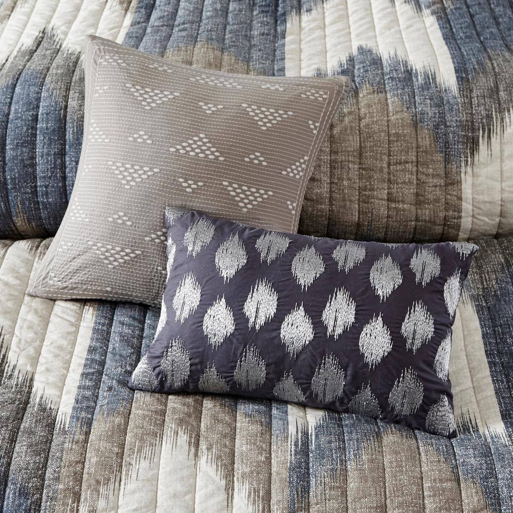 Navy Ikat Print Reversible Cotton Full Quilt Set