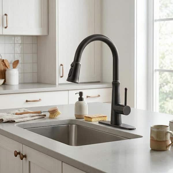 Single Handle Pull Down Sprayer Kitchen Faucet with Deck Plate, Stainless Steel kitchen sink faucet in Oil Rubbed Bronze