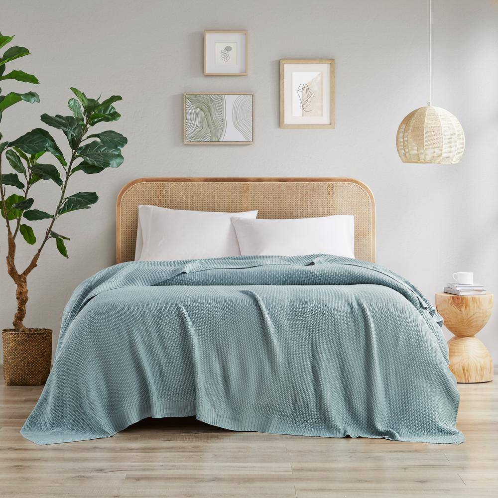 Full Size Light Blue Knitted Acrylic Blanket