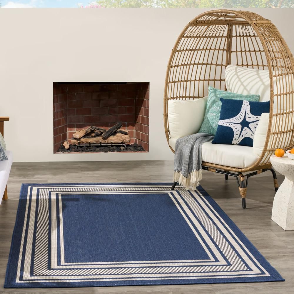 Nourison Horizon Navy 5 ft. x 7 ft. Indoor/Outdoor Bordered