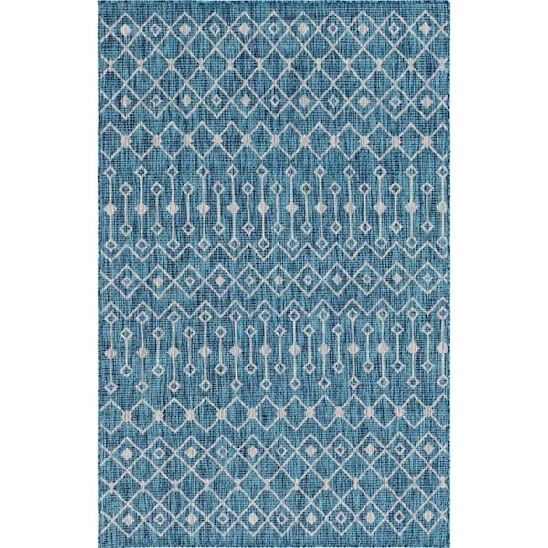 Teal/Gray Tribal Trellis Outdoor 4 ft. x 6 ft. Area Rug