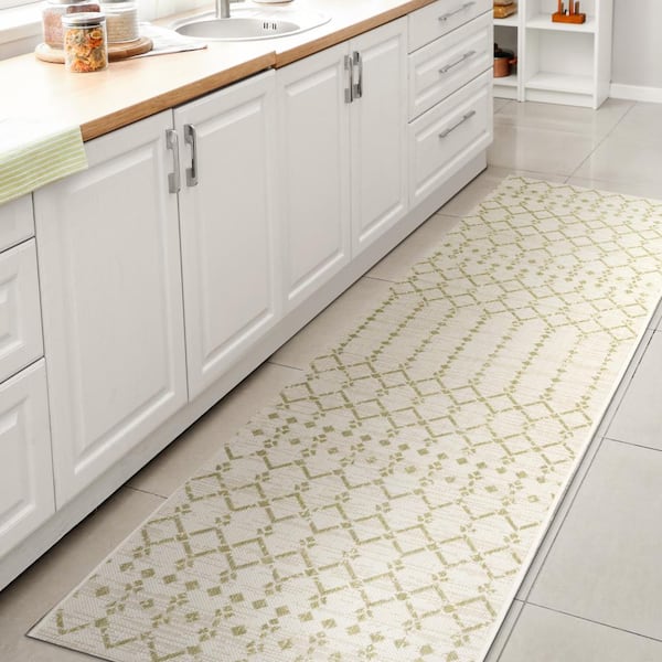 JONATHAN Y Ourika Moroccan Geometric Textured Weave Cream/Green 2 ft. x 10 ft. Indoor/Outdoor Area Rug