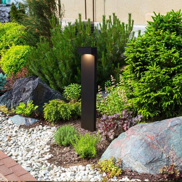 VONN Lighting 5-Watt Black Outdoor Integrated LED Landscape Path Bollard Light