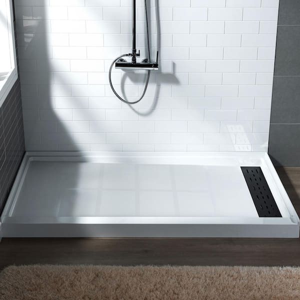 WOODBRIDGE 60 in. L x 32 in. W Alcove Zero Threshold Shower Pan Base with  Center Drain in Black, Low Profile, Wheel Chair Access HSB4323 - The Home