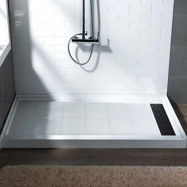 https://images.thdstatic.com/productImages/8d5b1a91-8893-419f-879b-cd44c7f9602c/svn/white-with-matte-black-drain-cover-woodbridge-shower-pans-hsb4266-31_600.jpg