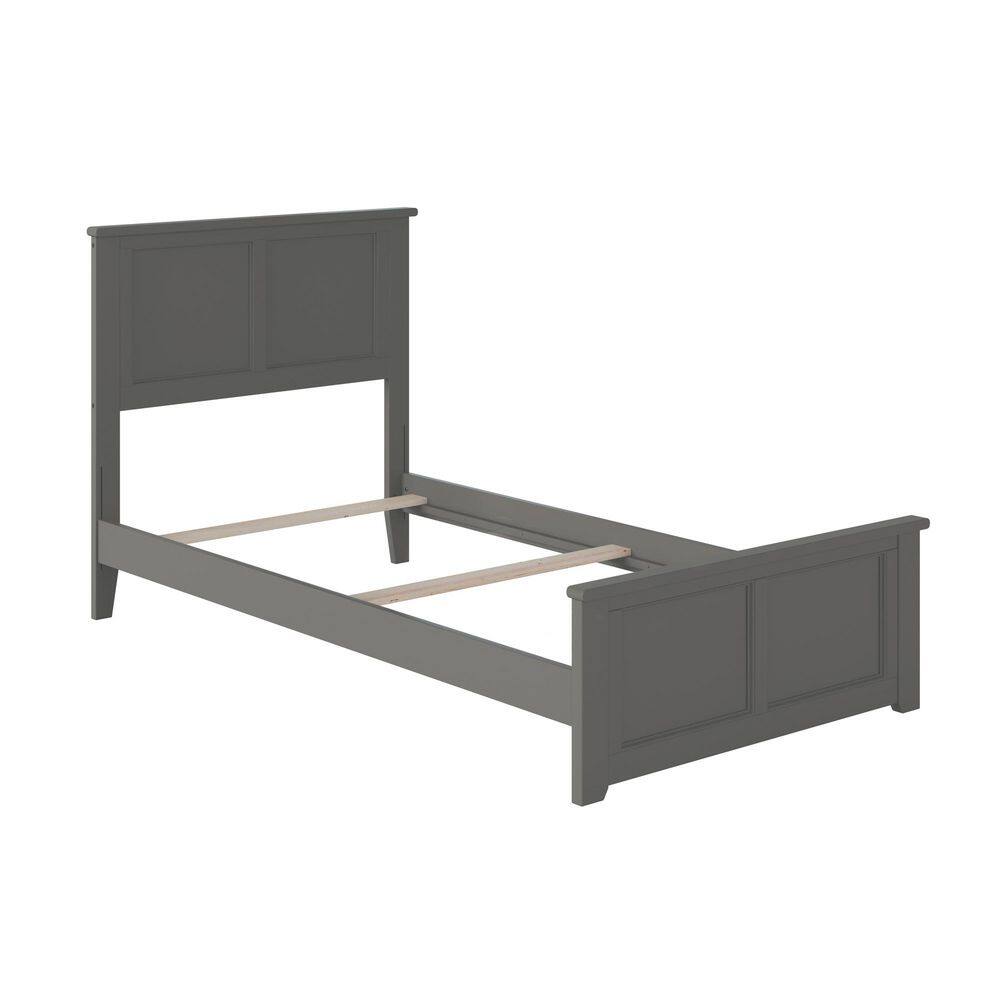 Madison White Solid Wood Frame Full Panel Bed with Matching Footboard - thumbnail 2