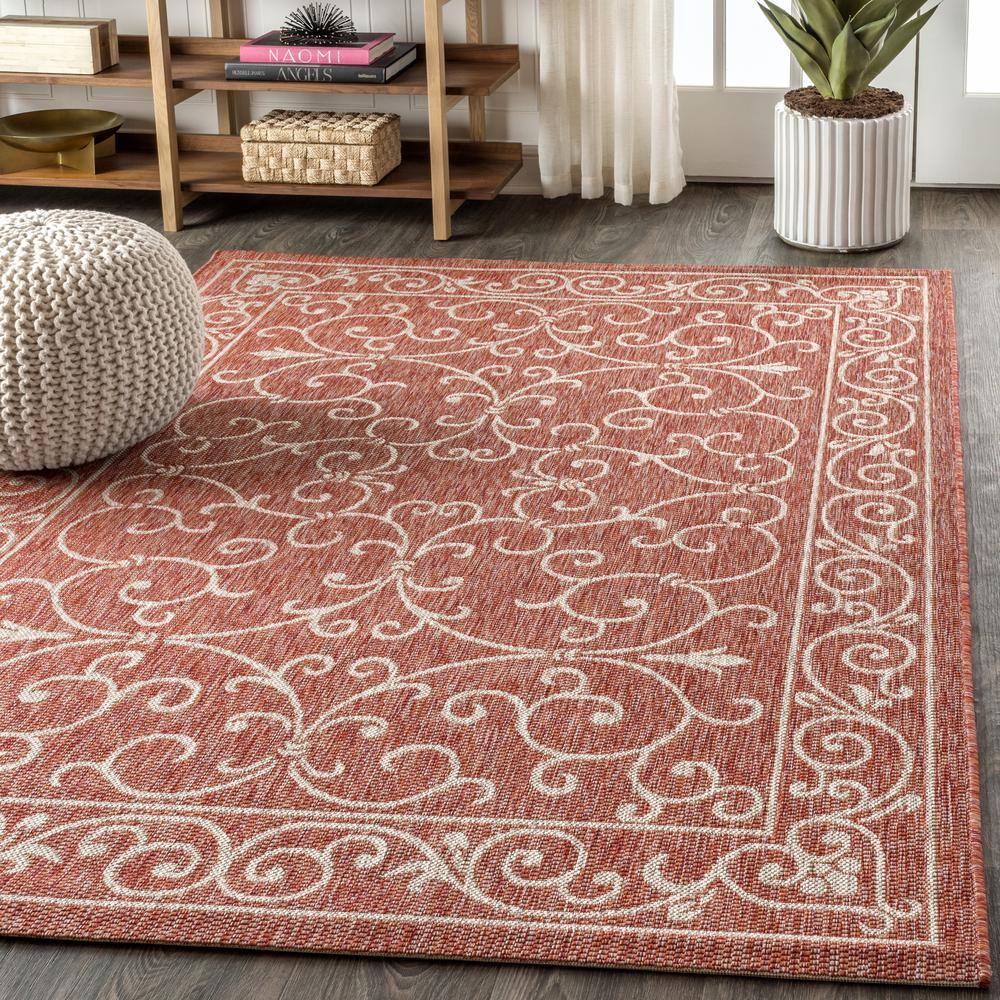 Red and Beige 4' x 6' Flat Woven Reversible Rug